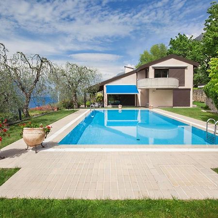Villa Dismero-Un Oasi Di Lusso E Privacy Brenzone sul Garda Exterior photo