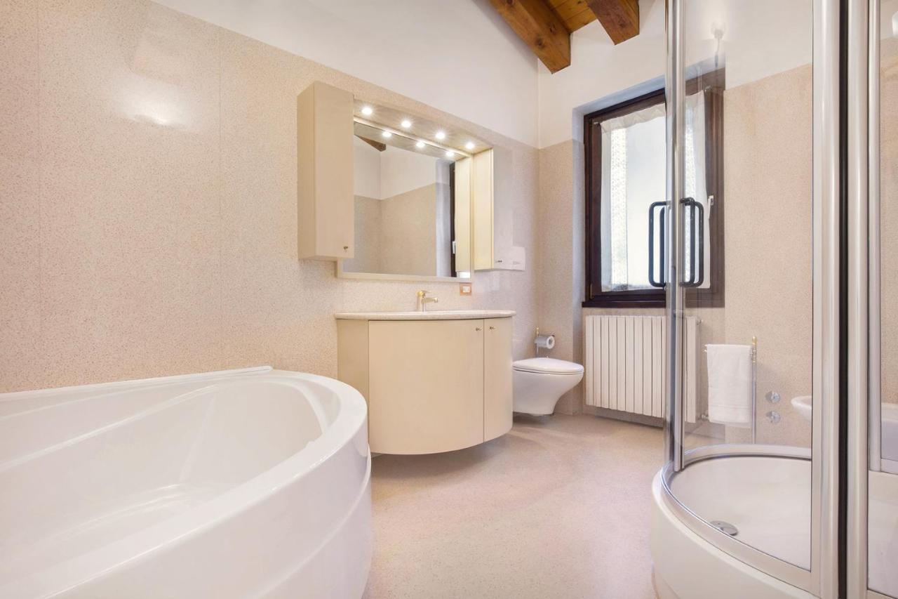 Villa Dismero-Un Oasi Di Lusso E Privacy Brenzone sul Garda Exterior photo